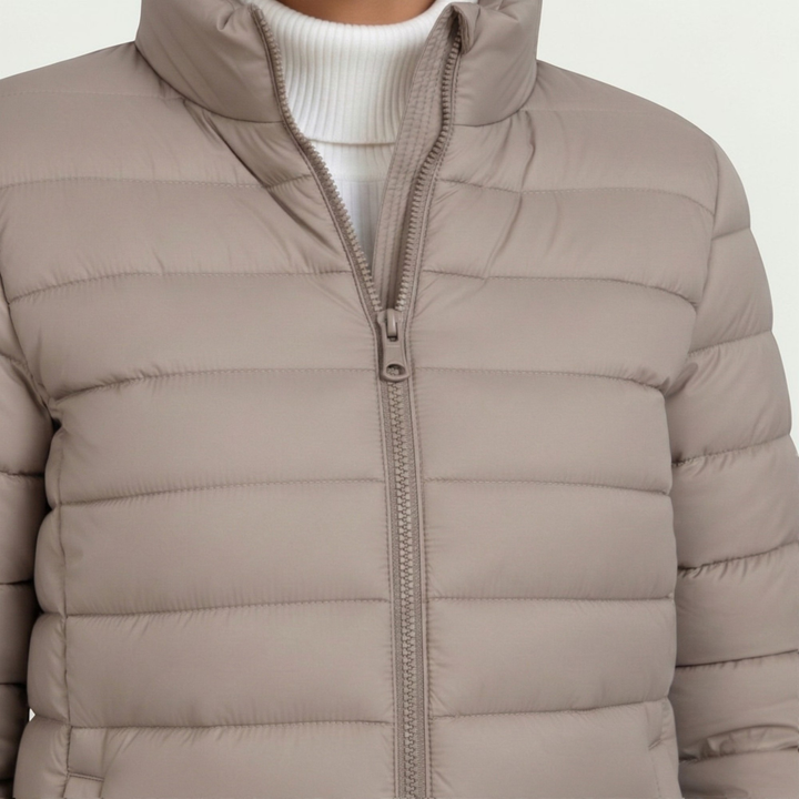 Versatile women's zip jacket, perfect for fall, spring, and everyday layering.