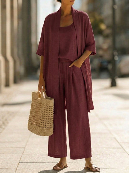 Casual women's linen-cotton blend three-piece set. Relaxed fit for comfortable summer fashion & loungewear.