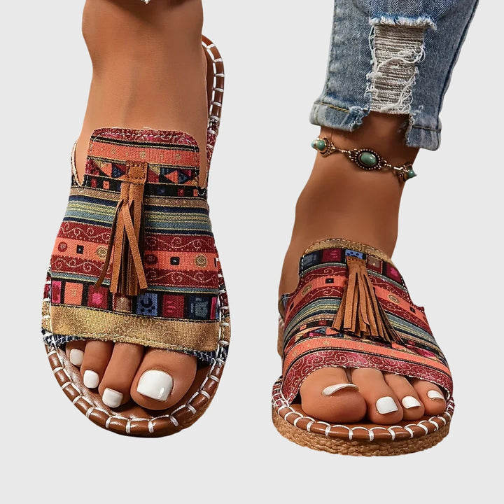 Women's Lorraine orthopedic sandals with arch support for comfortable daily wear.