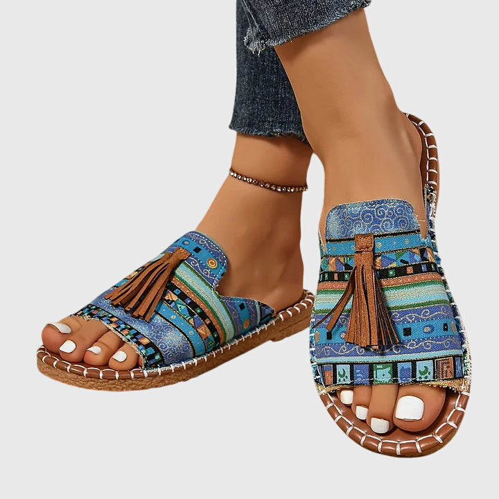 Lorraine women's orthopedic sandals with adjustable straps & arch support for custom comfort.