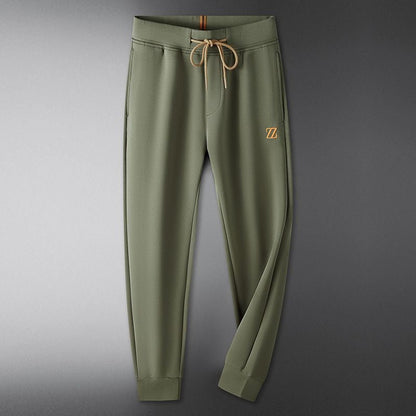 Fashionable women's comfort trousers with an adjustable waist, ideal for everyday style and relaxed travel.