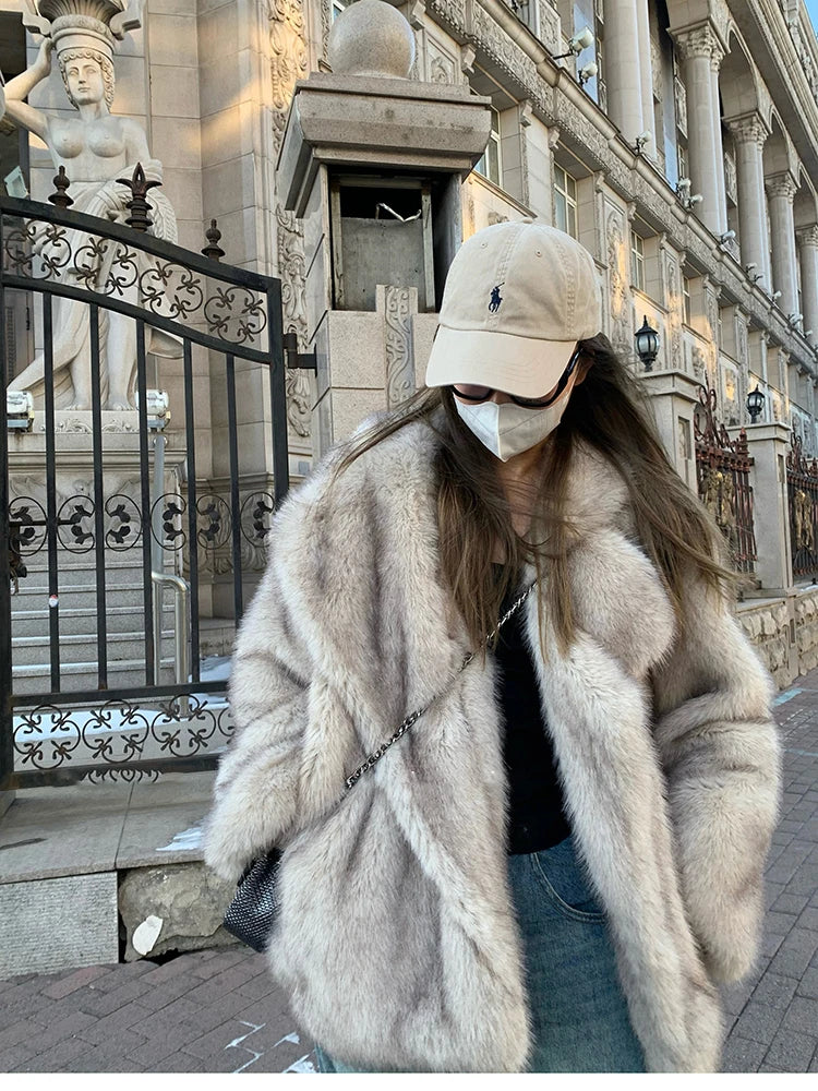 Stylish women's elegant winter coat, soft material, luxury outerwear for sophisticated warmth.