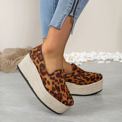 Women's Maribel Rise platform slip-on shoes, comfortable, orthopedic, casual, versatile summer fashion.