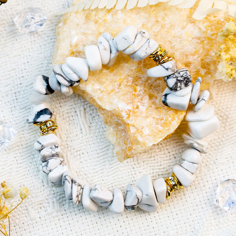 Stylish natural stone bracelet for women, adjustable fit.