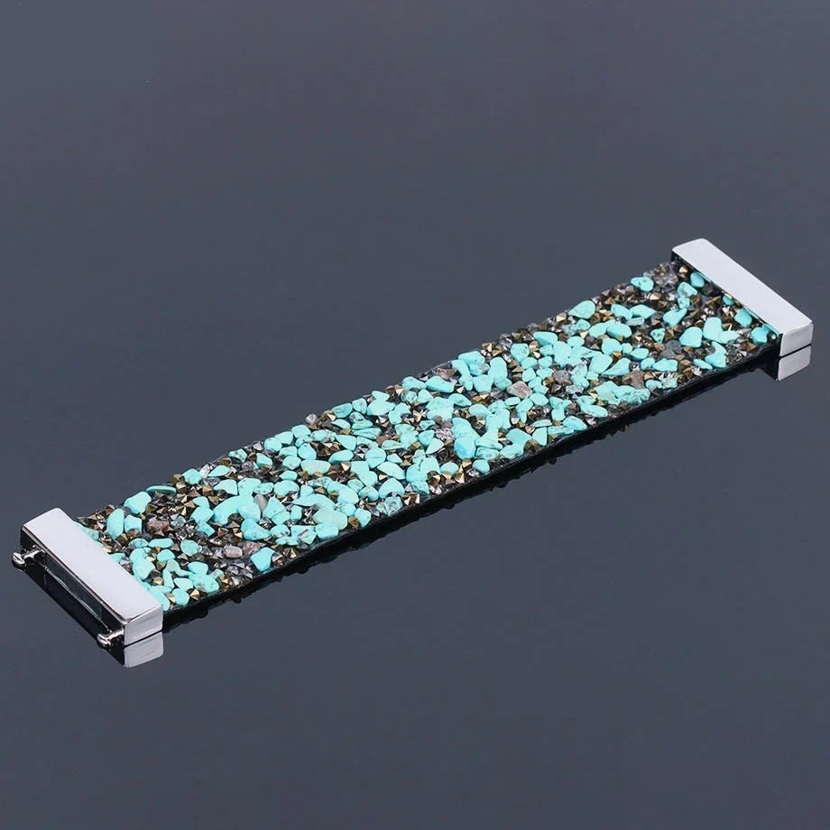 Sparkling crystal and natural stone bracelet for women, secured with a genuine leather strap.