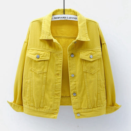 Fall fashion essential: women's Nova relaxed-fit button-up jacket, a versatile layering piece.
