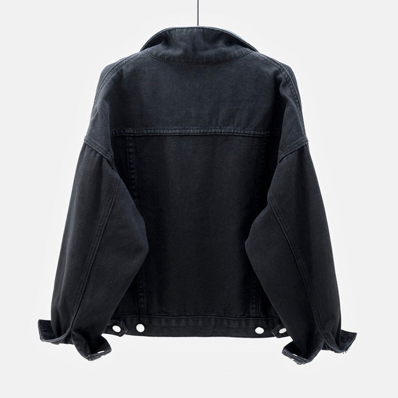 Casual women's button-up jacket, Nova relaxed fit, ideal for everyday style and comfort.