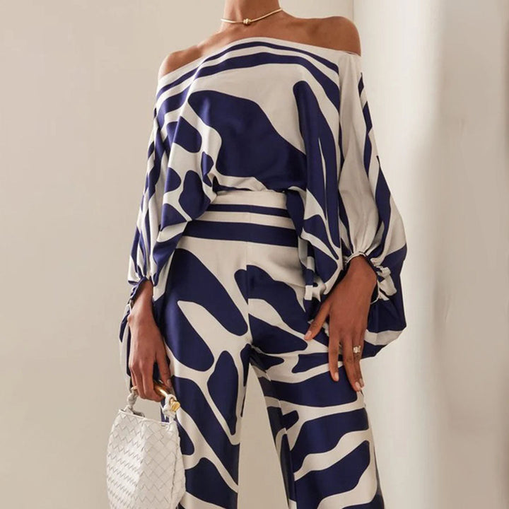 Lightweight women's off-shoulder summer set, a printed top and matching bottoms for warm weather.