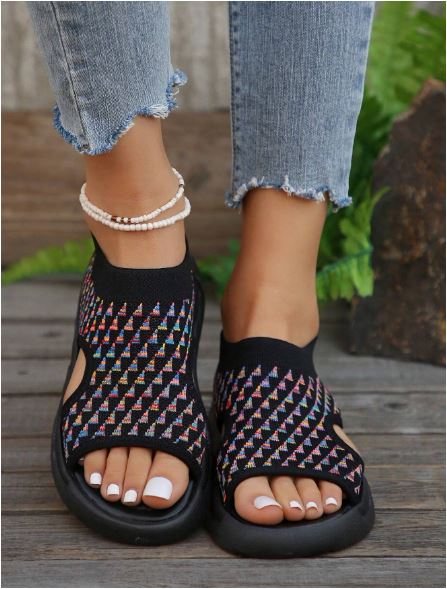 Comfortable women's slip-on platform sandals, lightweight for all-day walking.