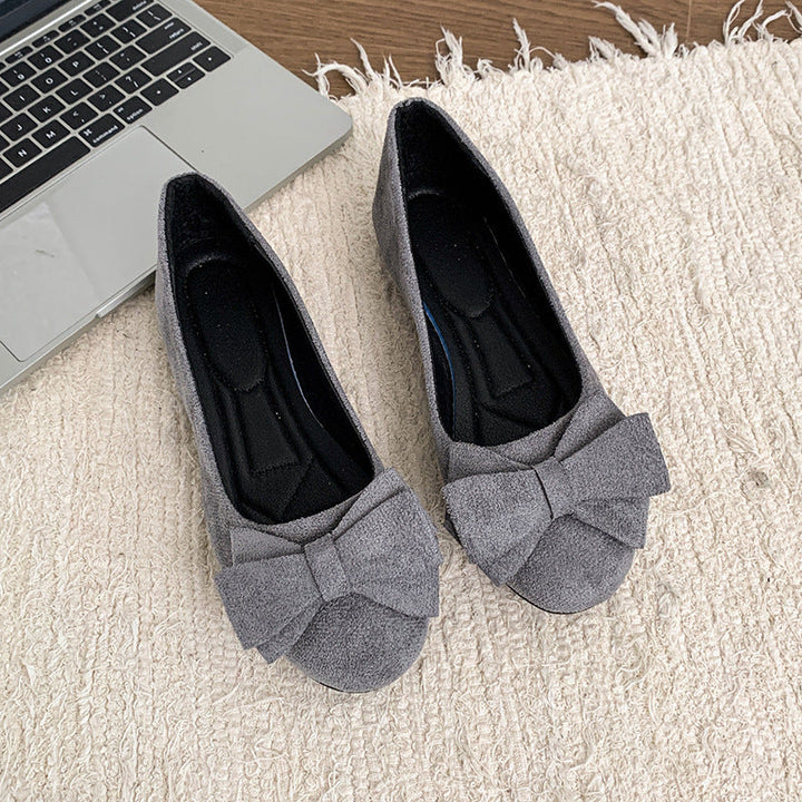 Stylish ladies' orthopaedic wide fit ballet flats, perfect for work or extended wear.