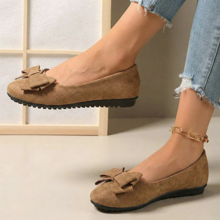 Everyday elegant women's orthopaedic wide fit ballet flats, designed for all-day comfort.