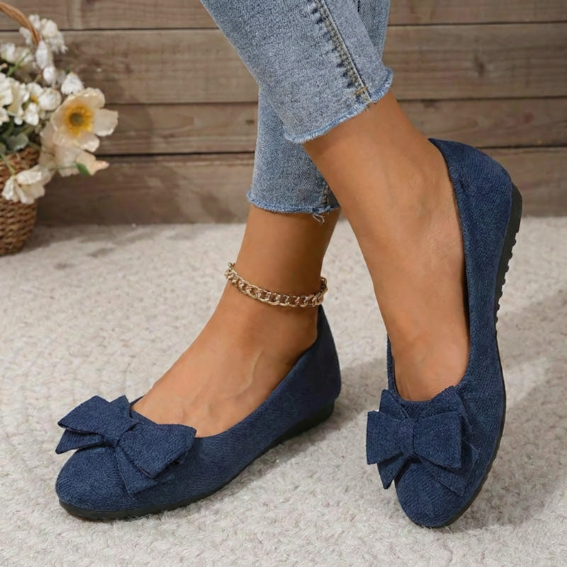 Women's classic wide fit ballet flats, providing orthopaedic support and easy all-day wear.