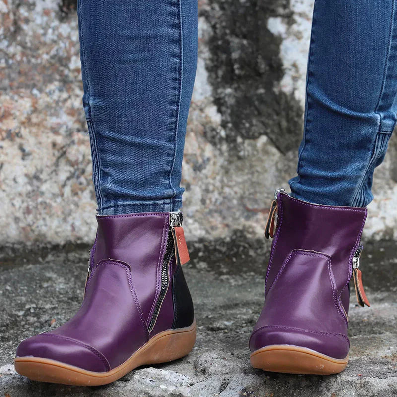 Comfortable women's orthopedic ankle boots, ideal for all-day supportive and casual wear.