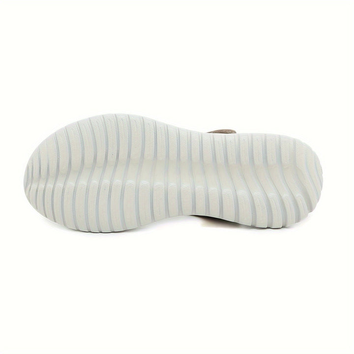 Women's supportive sandals offering arch support for plantar fasciitis sufferers.