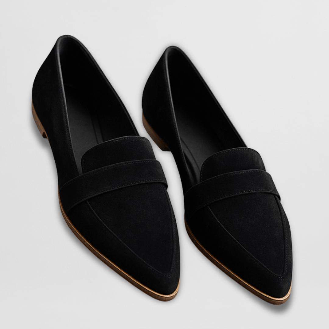 Flexible women's comfort loafers, orthopedic support for walking. Easy slip-on style, perfect everyday footwear.
