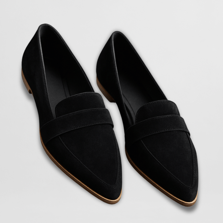 Flexible women's comfort loafers, orthopedic support for walking. Easy slip-on style, perfect everyday footwear.
