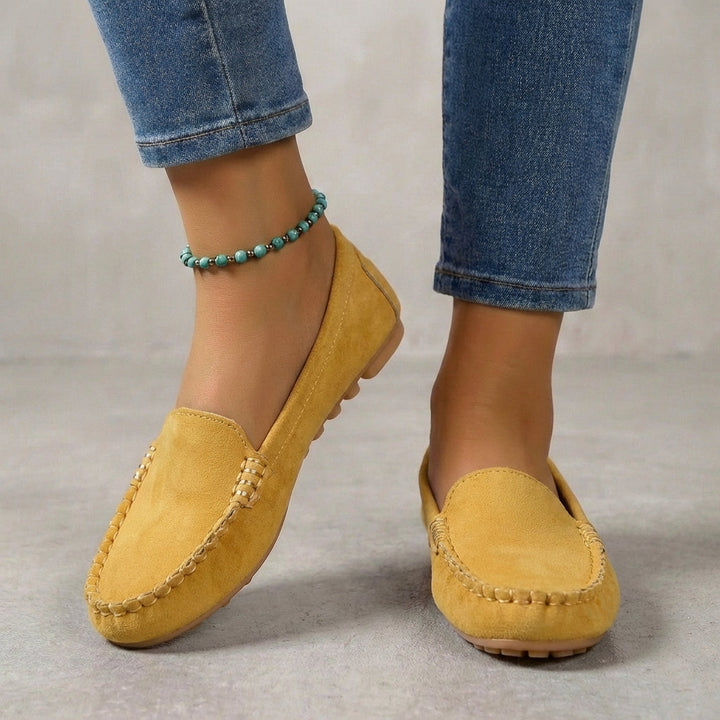 Women's orthopedic driving moccasins for ultimate comfort. Slip-on loafer flats, ideal for everyday wear.