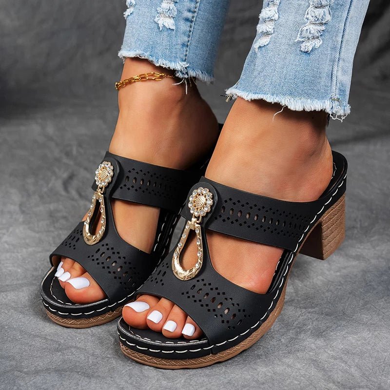 Stylish women's orthopedic heeled sandals, combining support, breathability, & comfort.