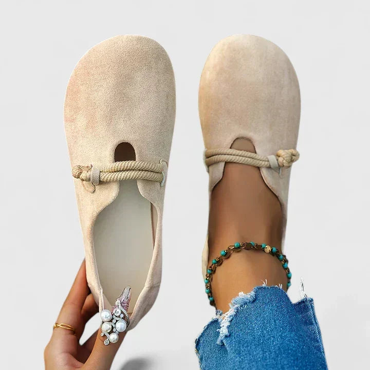 Women's orthopedic loafers with cushioned comfort and arch support, ideal for all-day wear and walking.