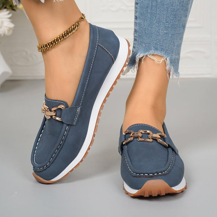 Women's supportive everyday shoes with excellent arch support for all-day wear.