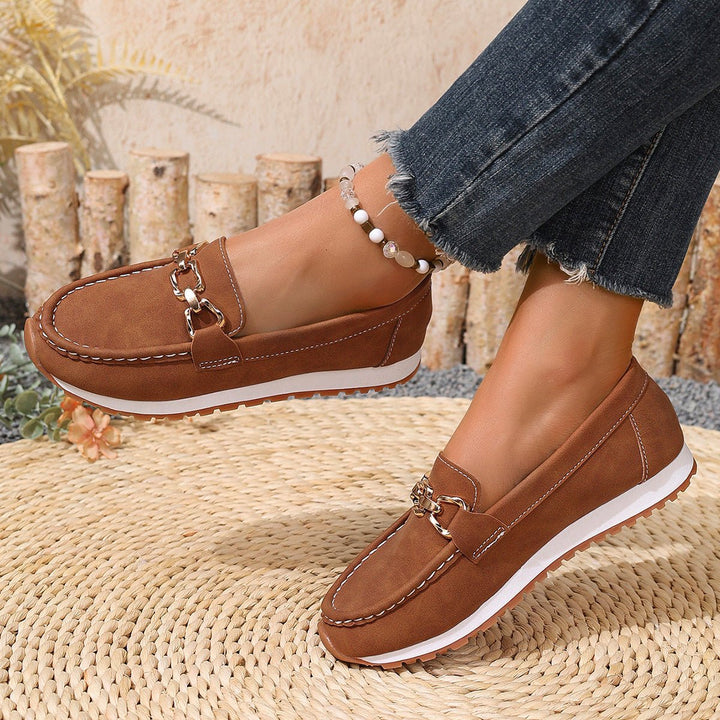 Premium women's orthopedic shoes, providing superior arch support & style.