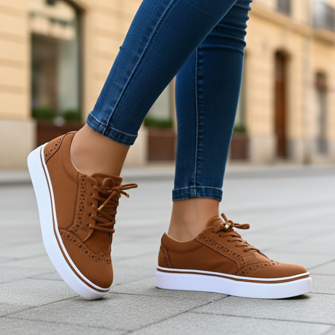 Black women's orthopedic low-top sneakers. Features foot support, platform sole, and a stylish lace-up design.
