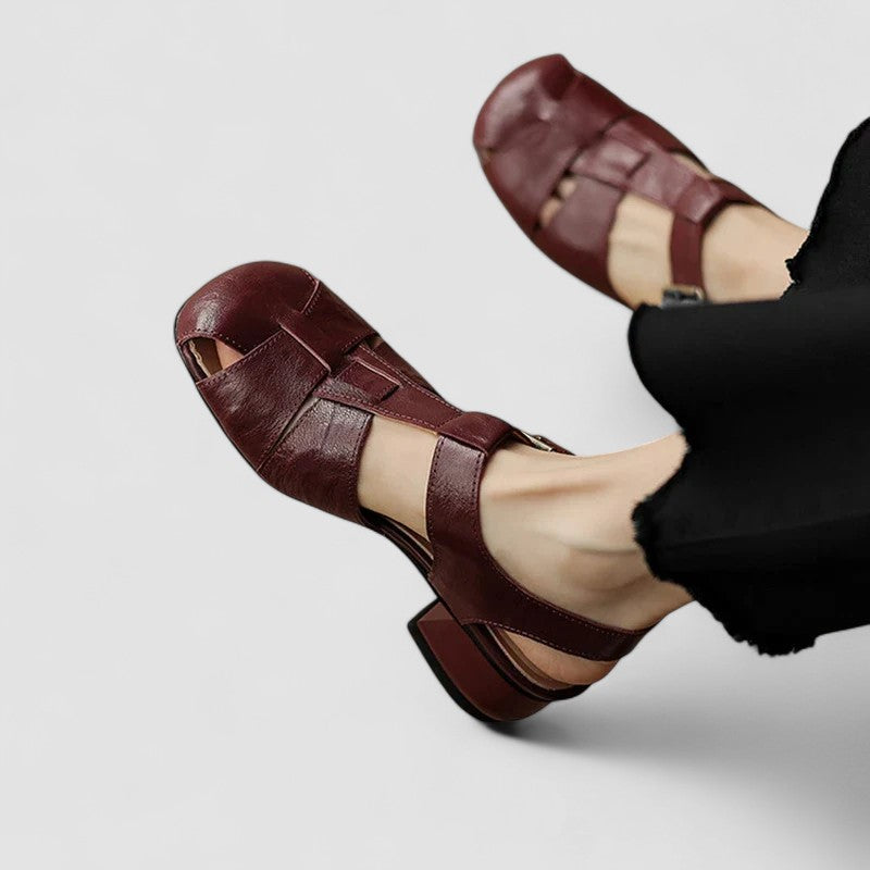 Orthopedic Mary Jane women's shoes with arch support & block heel, perfect for casual, comfortable all-day wear.