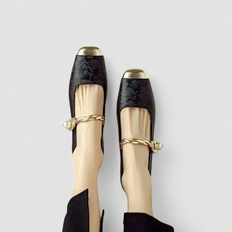 Supportive women's orthopedic Mary Jane shoes with comfortable low block heel & adjustable strap.