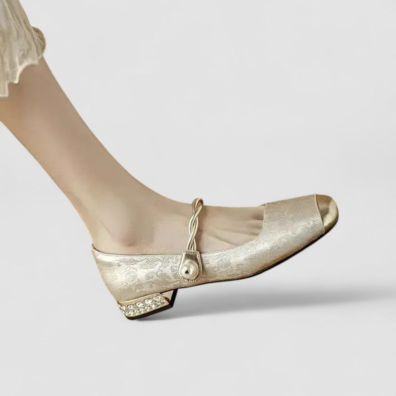 Side view: Women's comfortable orthopedic Mary Jane shoes, low block heel, vintage style, everyday wear.