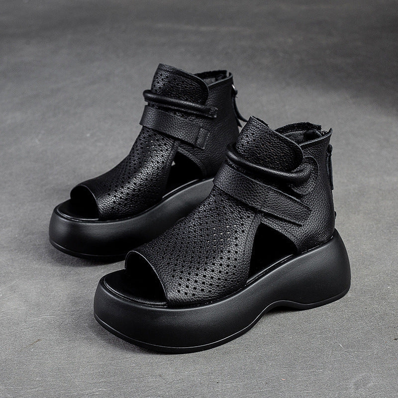 Comfortable women's orthopedic sandals with foot & arch support. Perfect for summer casual wear.
