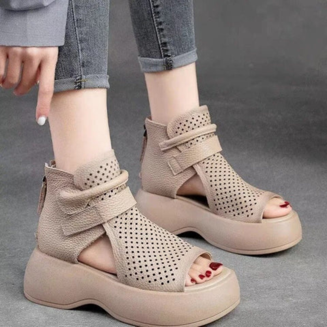 Supportive women's sandals, providing therapeutic foot relief & stability. Great for walking.