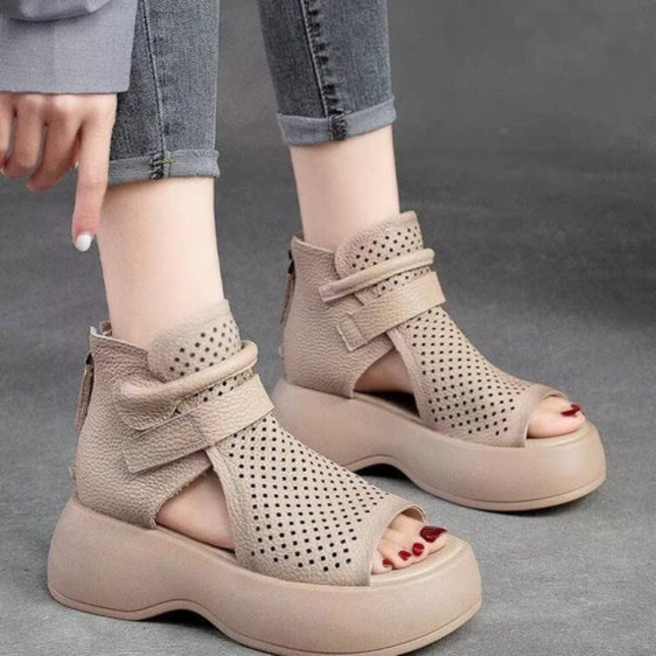 Supportive women's sandals, providing therapeutic foot relief & stability. Great for walking.