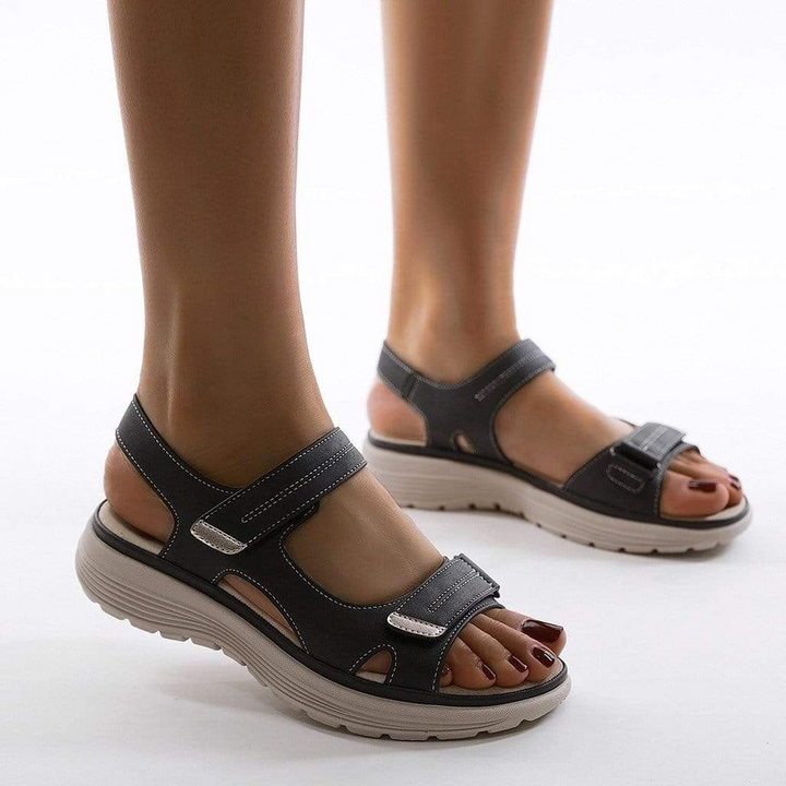 Casual women's health sandals with adjustable straps for ultimate comfort, perfect for summer footwear.