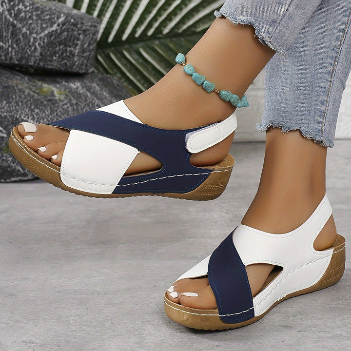 Everyday women's sandals: orthopedic design, adjustable hook-and-loop straps, arch support for comfort.