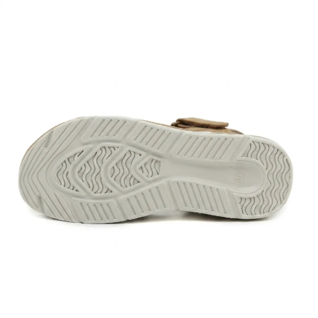Orthopedic women's sandals with adjustable straps & strong arch support for all-day healthy feet.