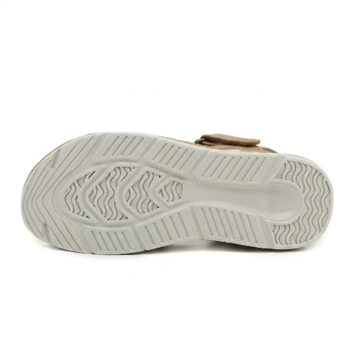 Orthopedic women's sandals with adjustable straps & strong arch support for all-day healthy feet.