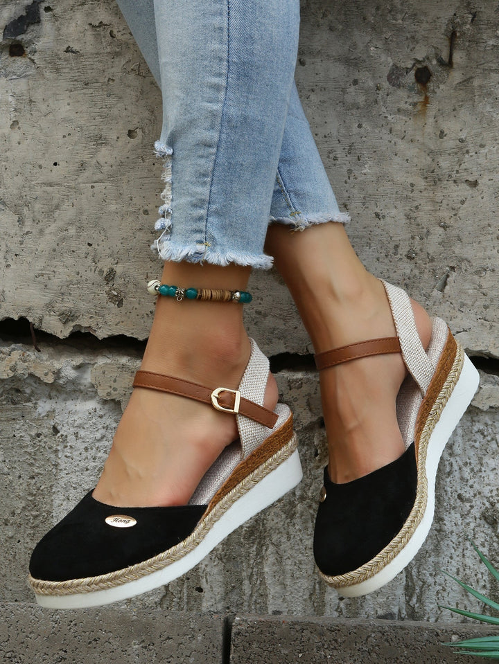 Orthopedic cushioned sandals for women, providing superior arch support & comfort for all-day wear.