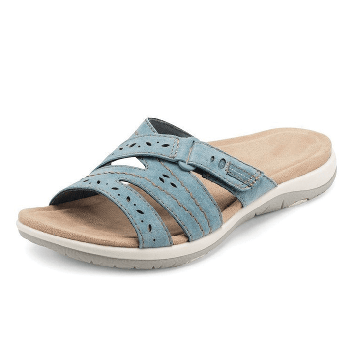Casual women's slip-on comfort sandals with wide toe box & arch support, perfect for summer walking.