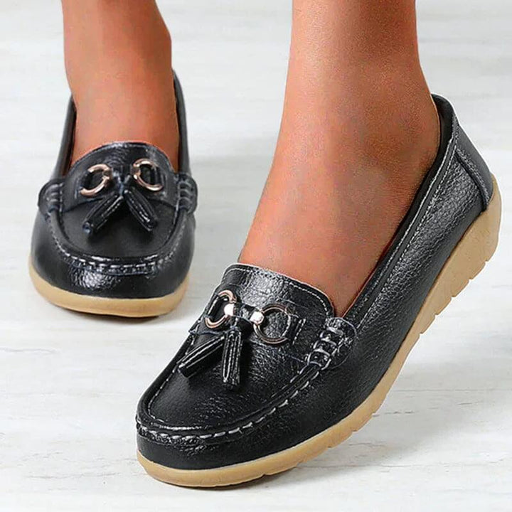 Classic women's orthopedic walking shoes, slip-on design for ultimate foot support & comfort during casual wear.