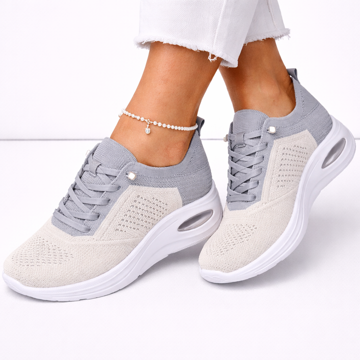 Lightweight women's orthopedic walking shoes with superior foot support, ideal for all-day comfort.