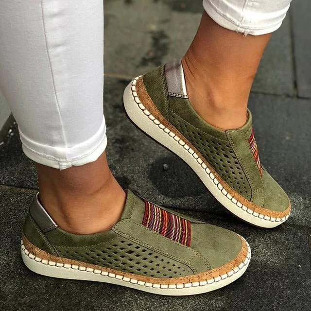Stylish women's casual sneakers with bunion corrector, orthopedic support, and toe alignment.