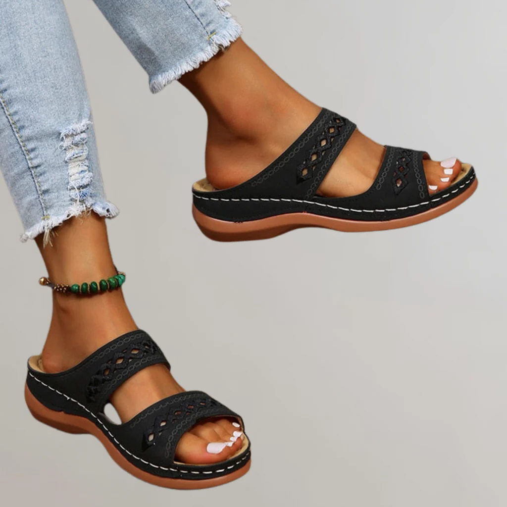 Lightweight & stylish women's summer sandals, offering superior orthopedic comfort and foot support.