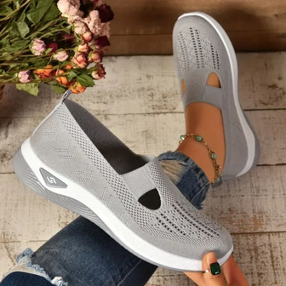 Casual women's orthopedic sneakers with arch support. Wide fit, shock absorbing for comfortable walking.