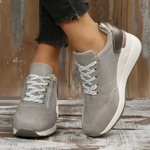Lightweight women's orthopedic walking shoes, ideal summer footwear with arch support for foot health & pain relief.