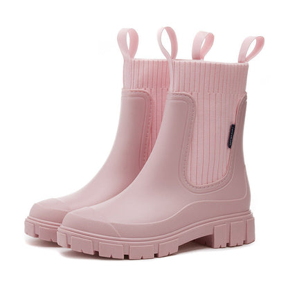 Fashionable women's waterproof ankle boots with arch support, perfect for active fall & winter days.
