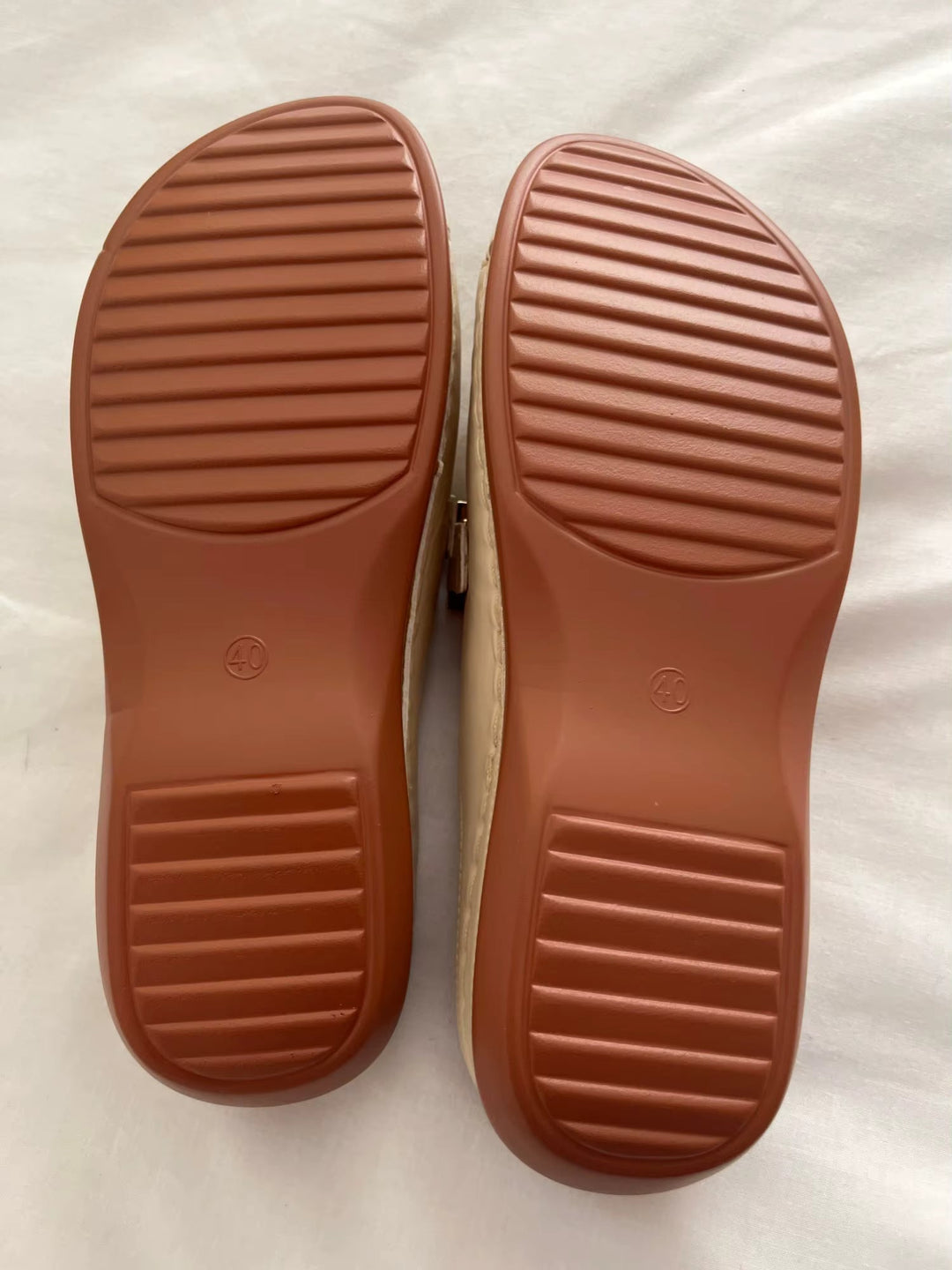 Slip-on women's sandals with stretchy straps & orthopedic wedge heel for a comfortable, supportive summer fit.
