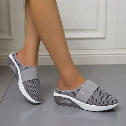 Casual non-slip women's wedge sandals, offering superior foot support for all-day wear.