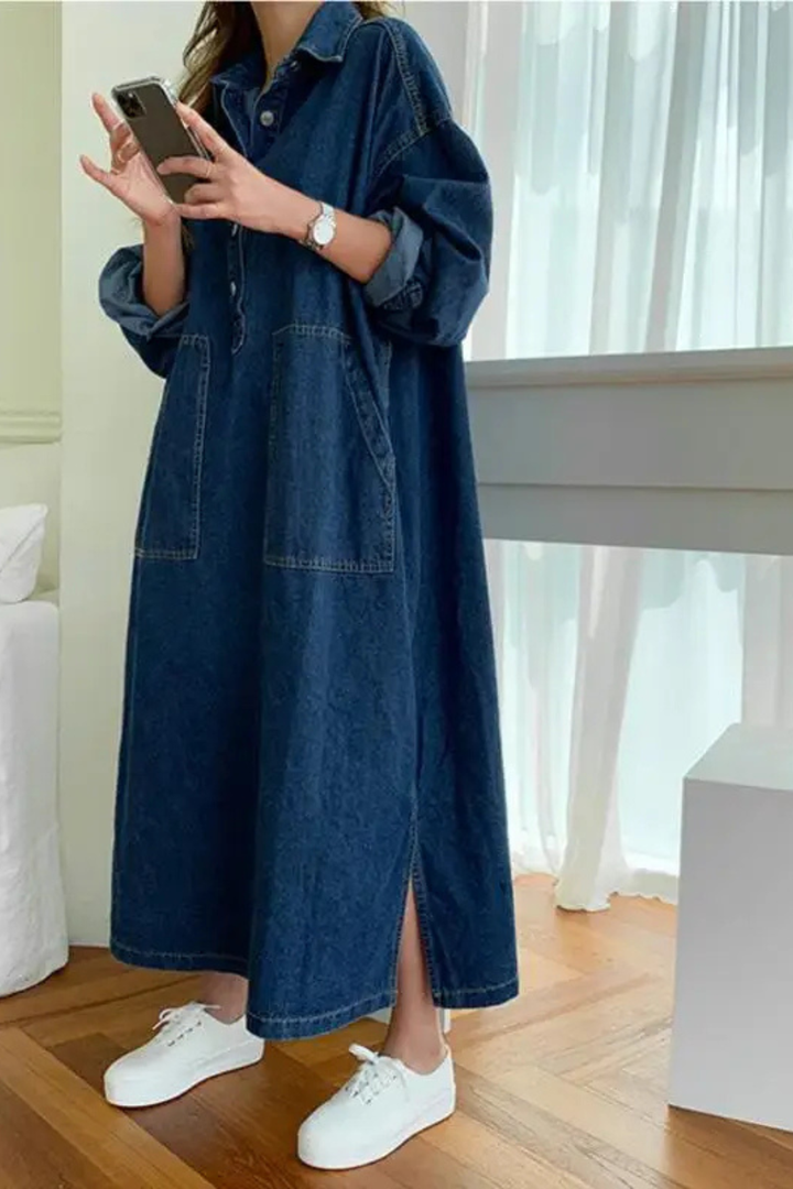 Comfortable women's oversized maxi shirt dress. Stylish button-front, functional pockets, perfect for casual spring/fall fashion.