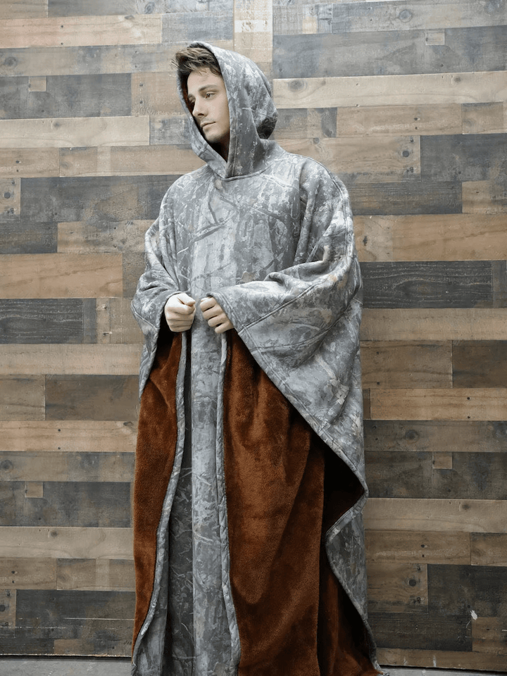 Relaxation fashion: women's oversized soft hoodie, cozy, versatile, & calming.