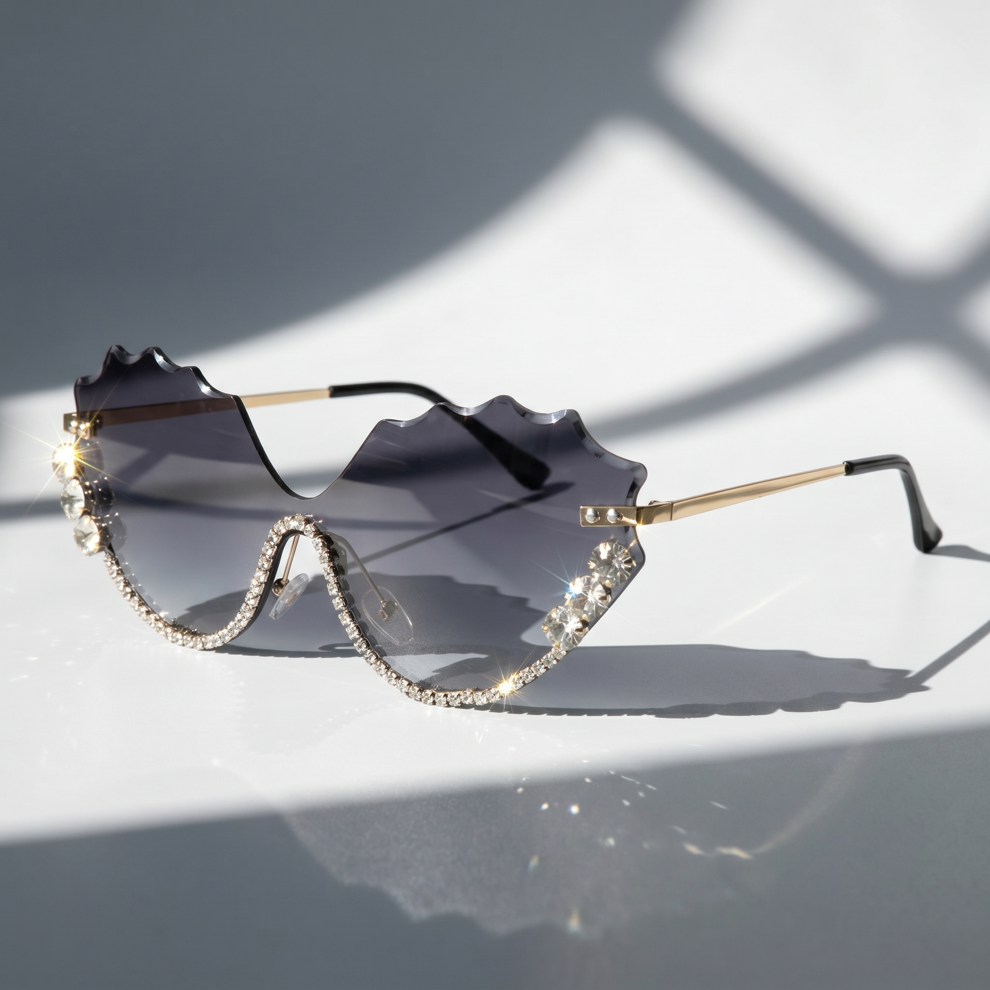 Feminine oversized rimless sunglasses with alloy frame, modern design, providing excellent UV protection.